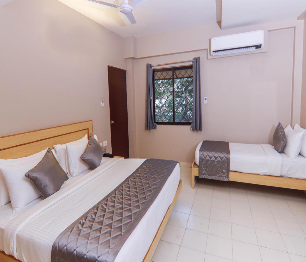 Hotel Vinayaga Тирупур Екстериор снимка